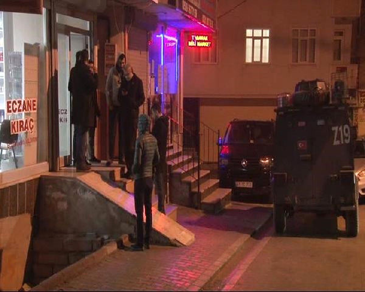Esenyurt\'ta Nöbetçi Eczane Soygunu