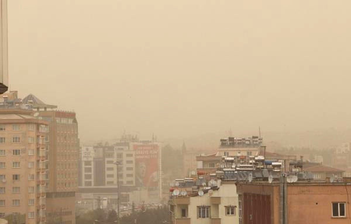 Gaziantep\'i Toz Bulutu Kapladı