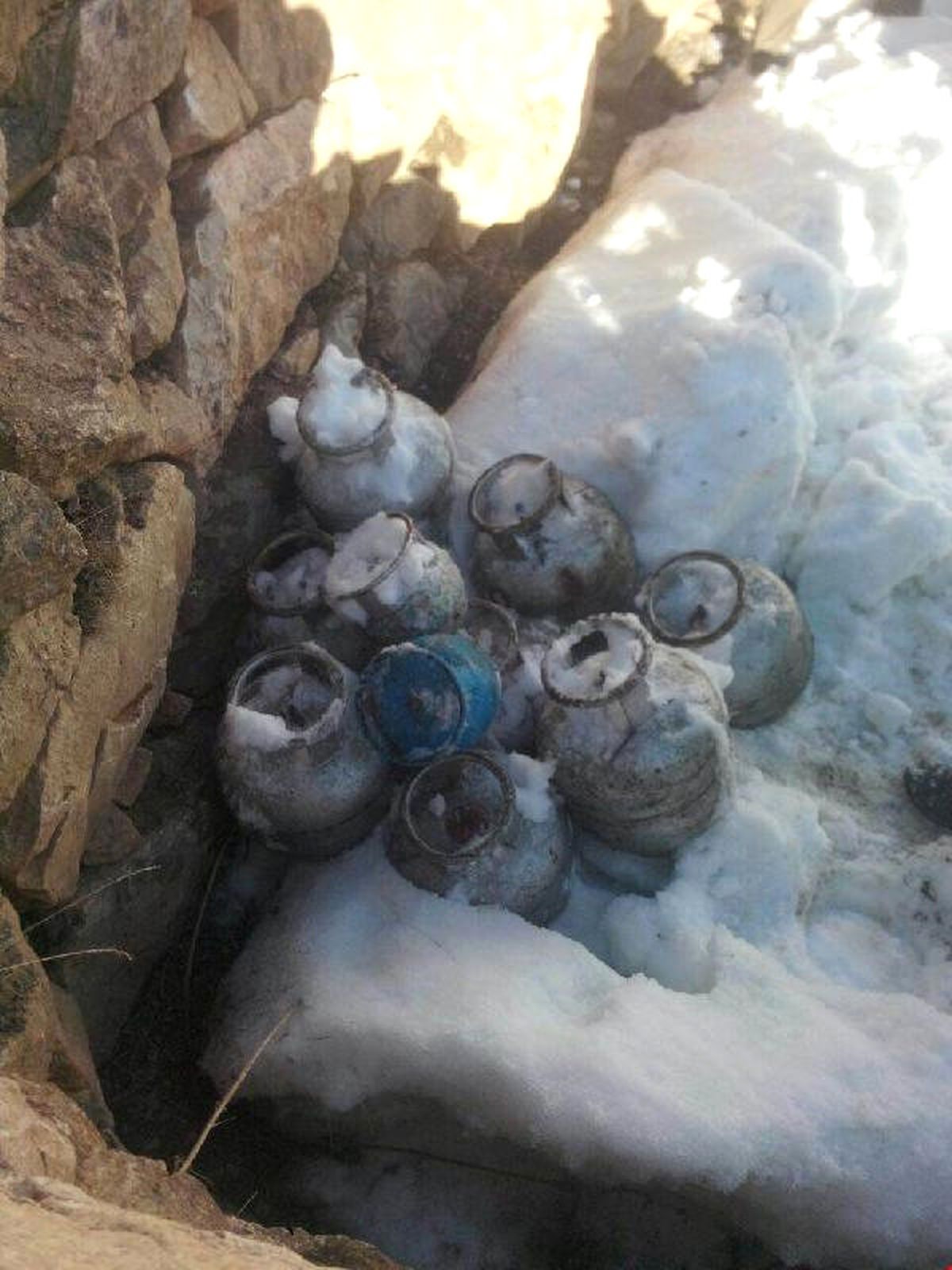 Hakkari\'de Patlayıcı Yapımında Kullanılan 10 Tüp Bulundu