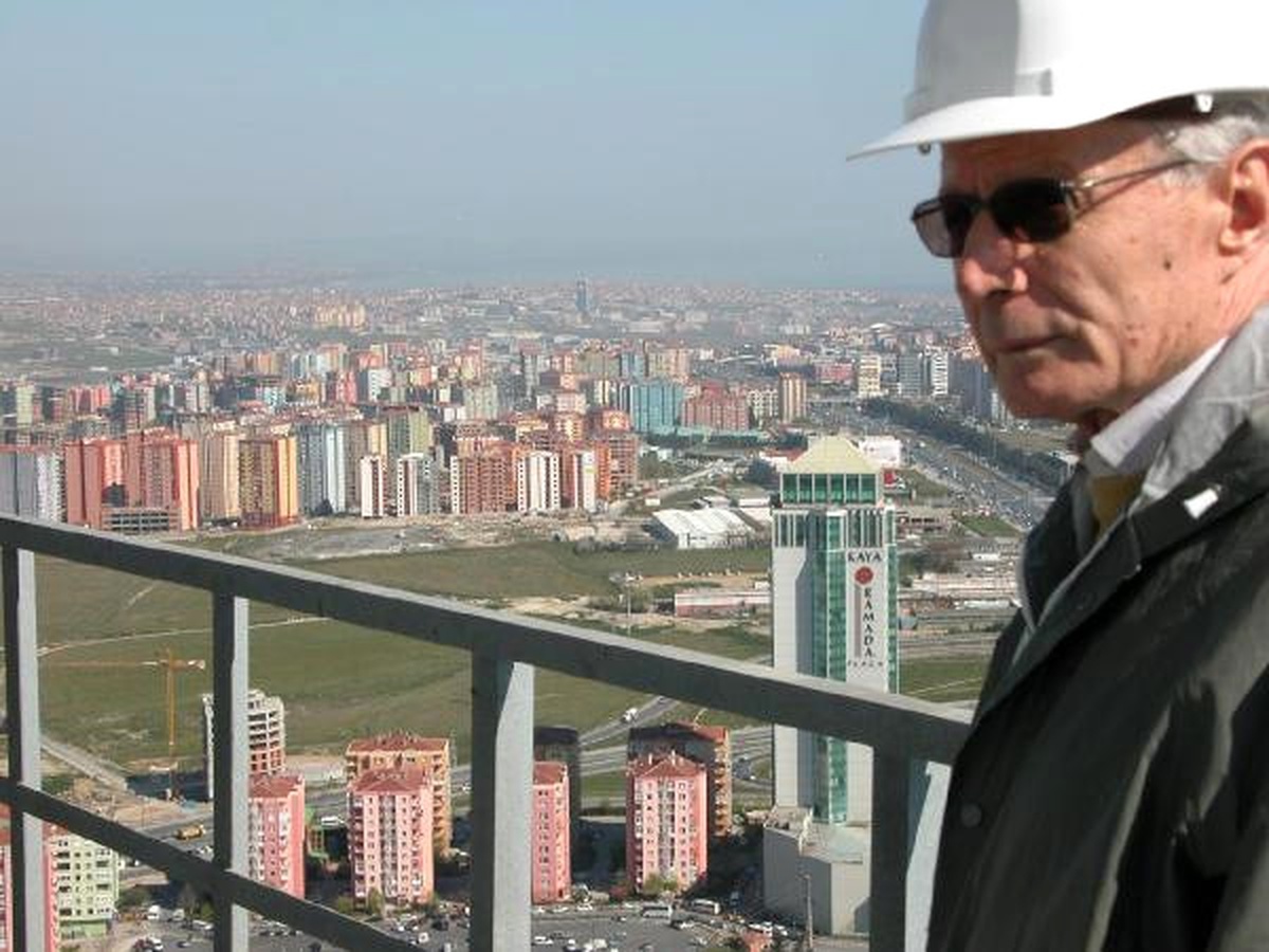 İşte Helikopter Kazasıyla Gündeme Gelen \'O Kule\'nin Hikayesi