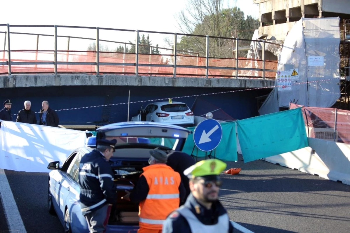 İtalya\'da Otoban Köprü Çöktü: 2 Ölü