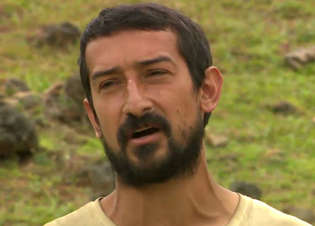 Serhat, Sabriye\'yi Tebrik Etti