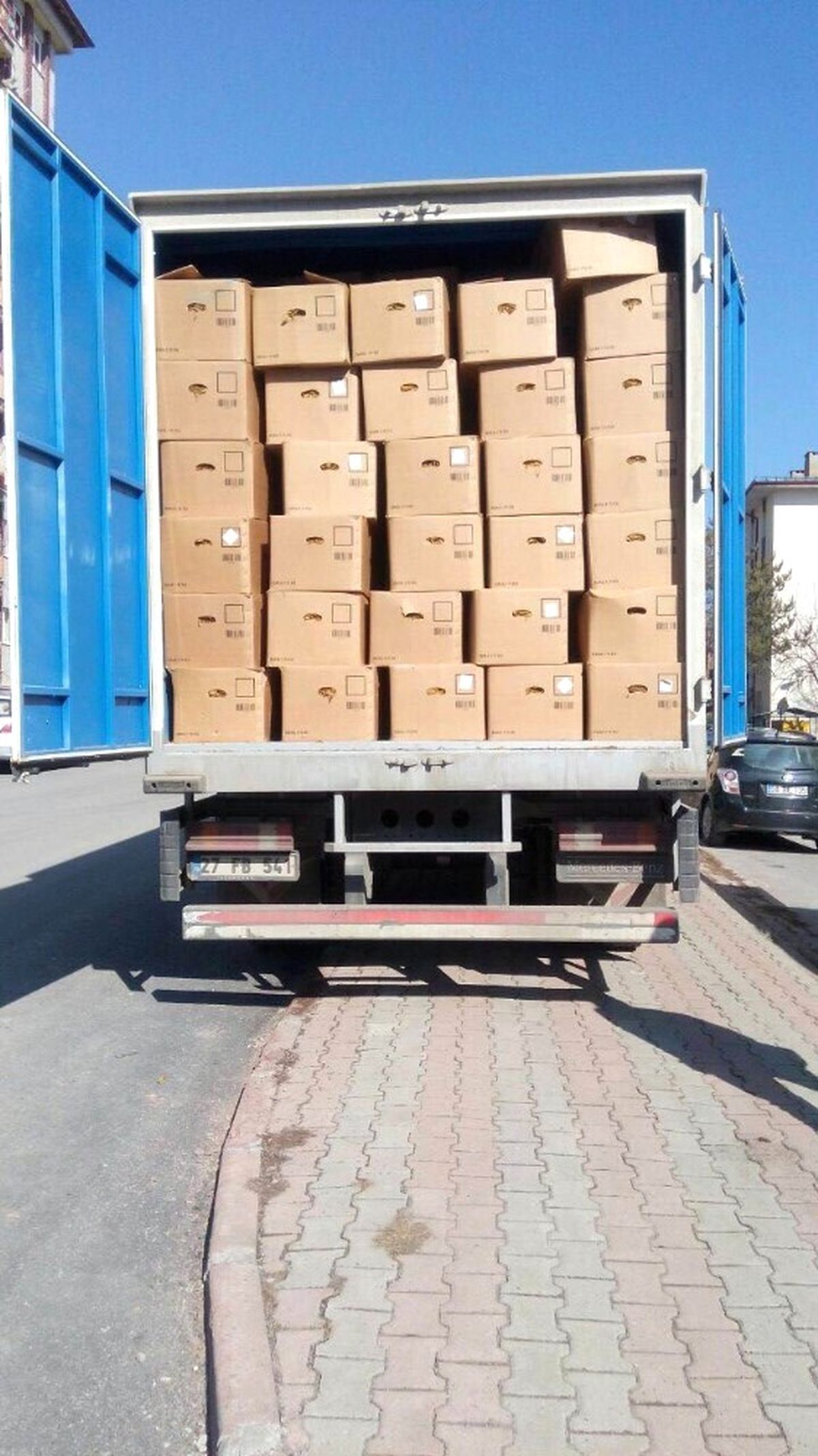 Sivas\'ta 5 Ton 355 Kilo Kaçak Tütün Ele Geçirildi