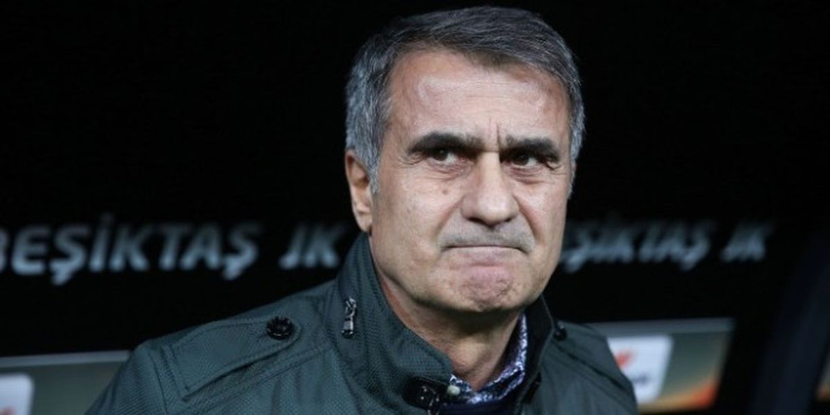 Siyahla Beyaz Arasındaki Fark Gibi..."