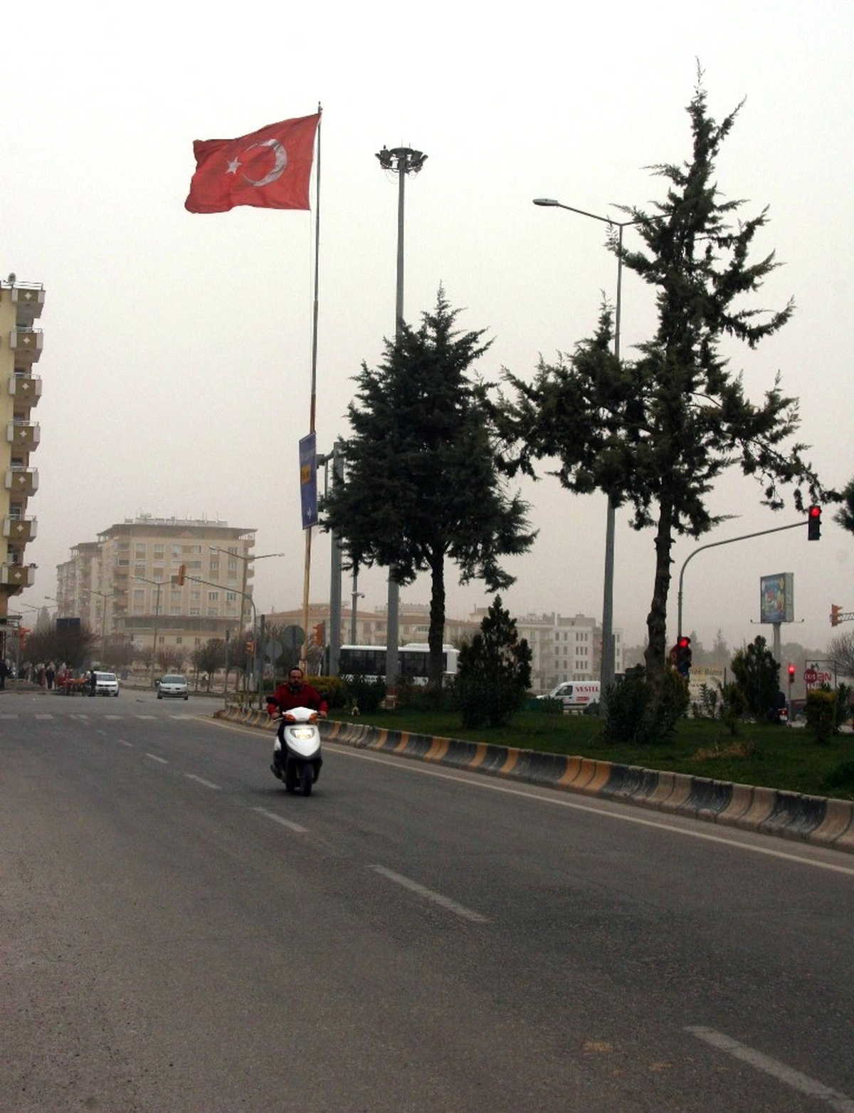 Suriye Üzerinden Gelen Kum ve Toz Fırtınası Kilis\'te Etkili Oldu