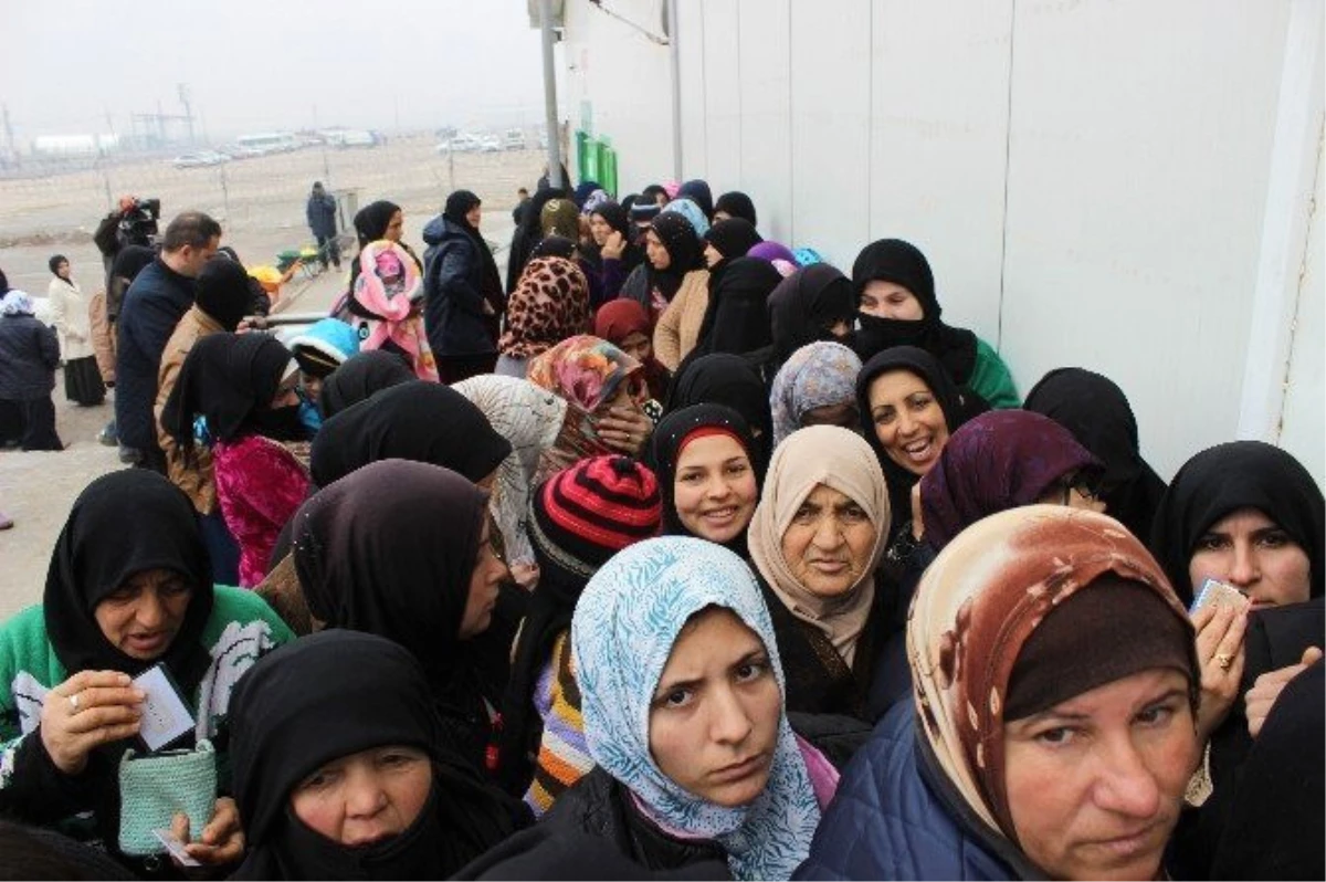 Suriyeli Ailelere 20 Bin Mama Dağıtıldı