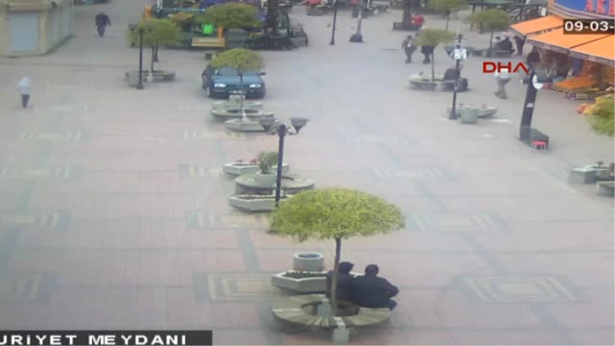 Zonguldak Belediyeye Silahlı Saldırı Güvenlik Kamerasında