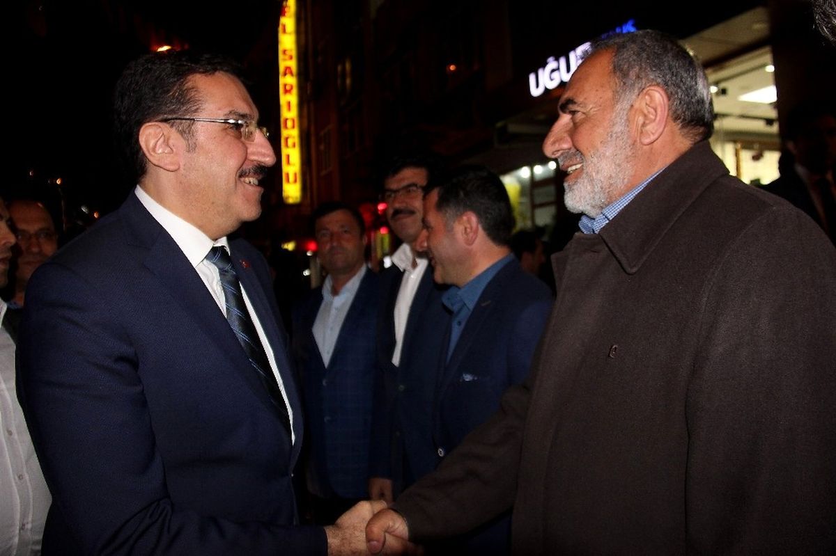 Bakan Tüfenkci\'den Almanya\'ya Özgürlük Eleştirisi