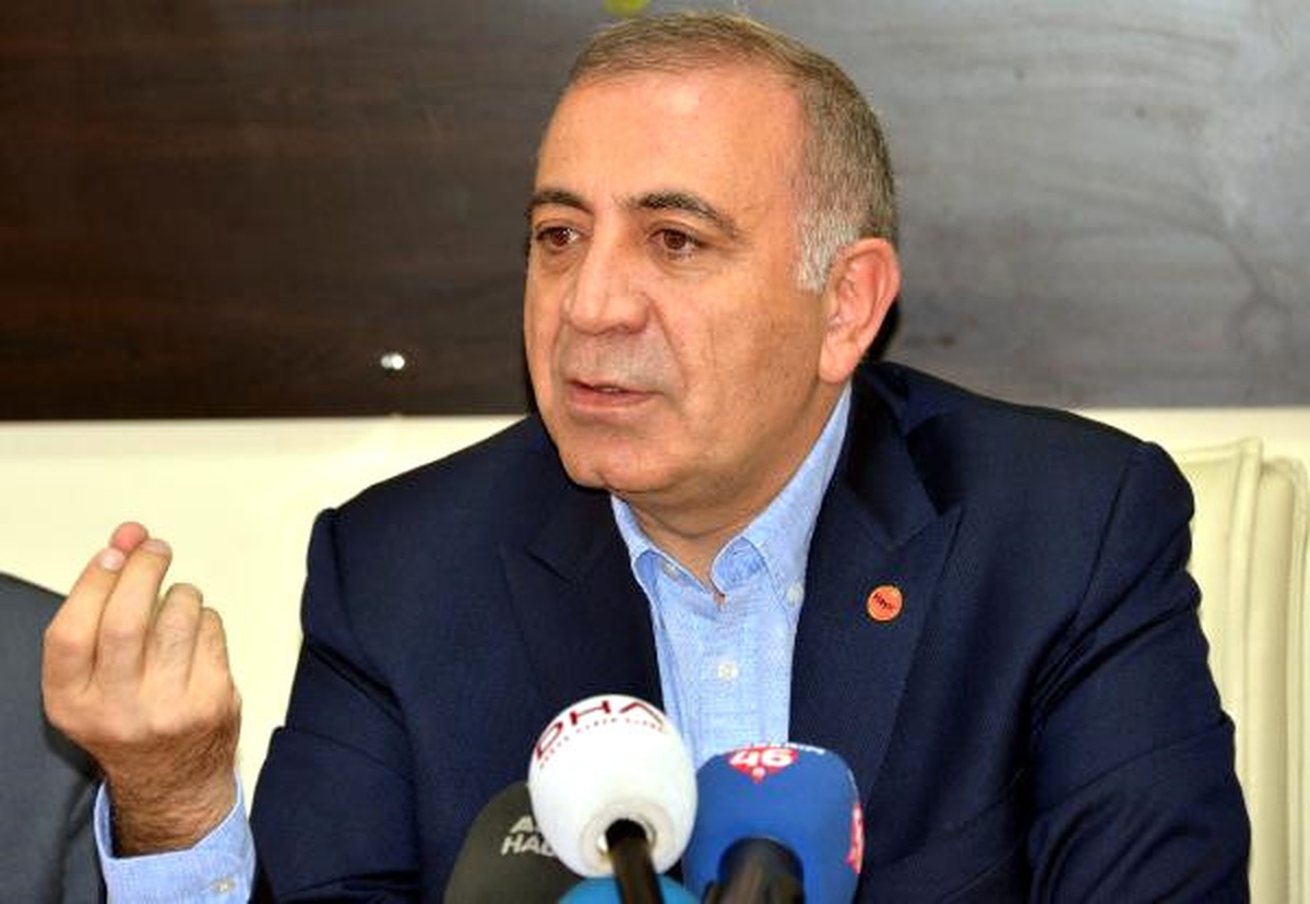 CHP\'li Tekin: Bakanlar Kurulu\'nun Yarısı \'Hayır\'cı