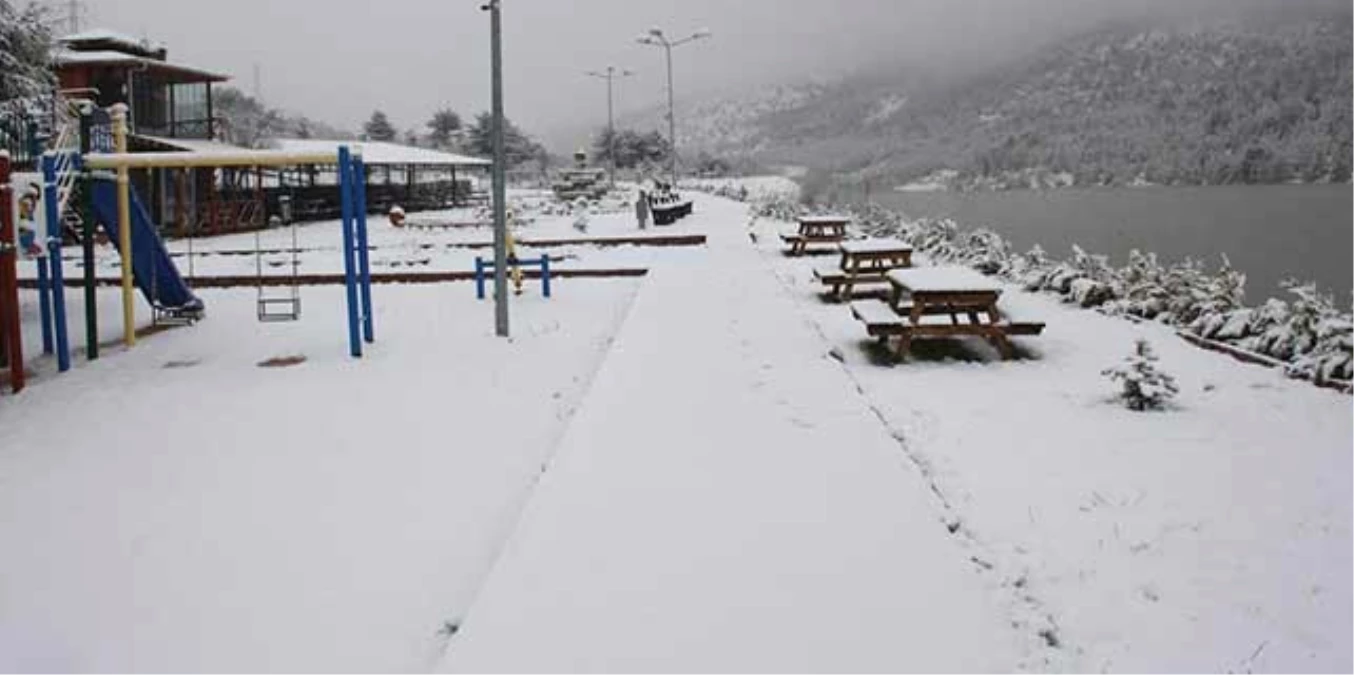 Derbent\'te Kar Yağışı