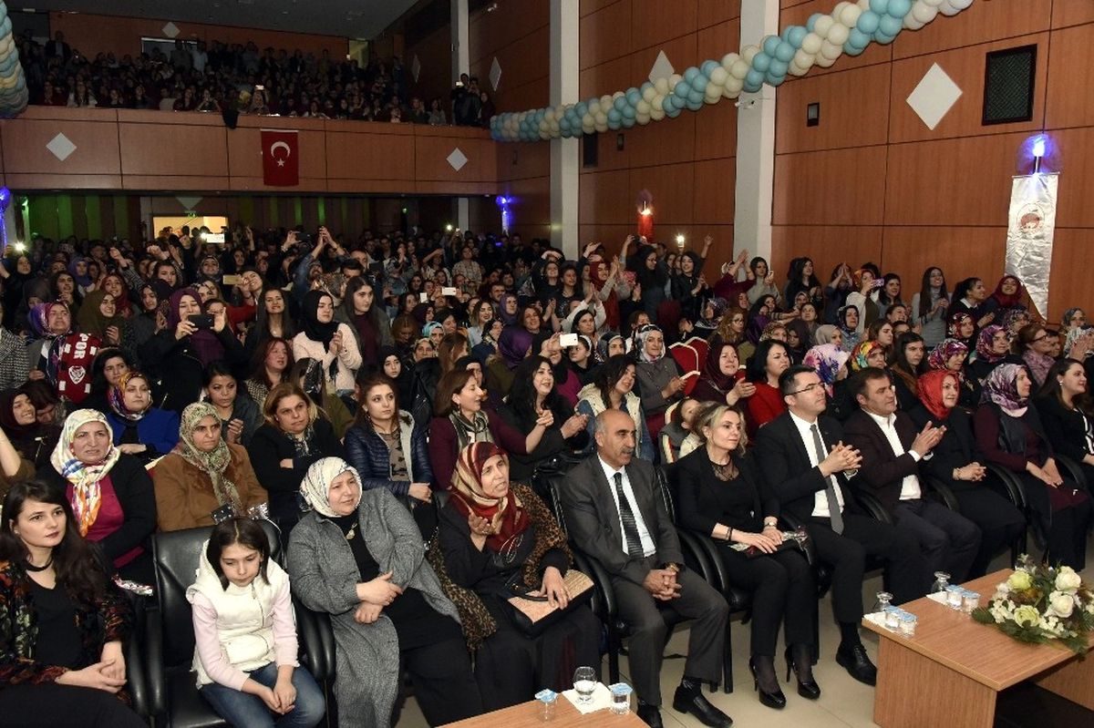 Gümüşhane\'de Kadınlar Günü Konseri