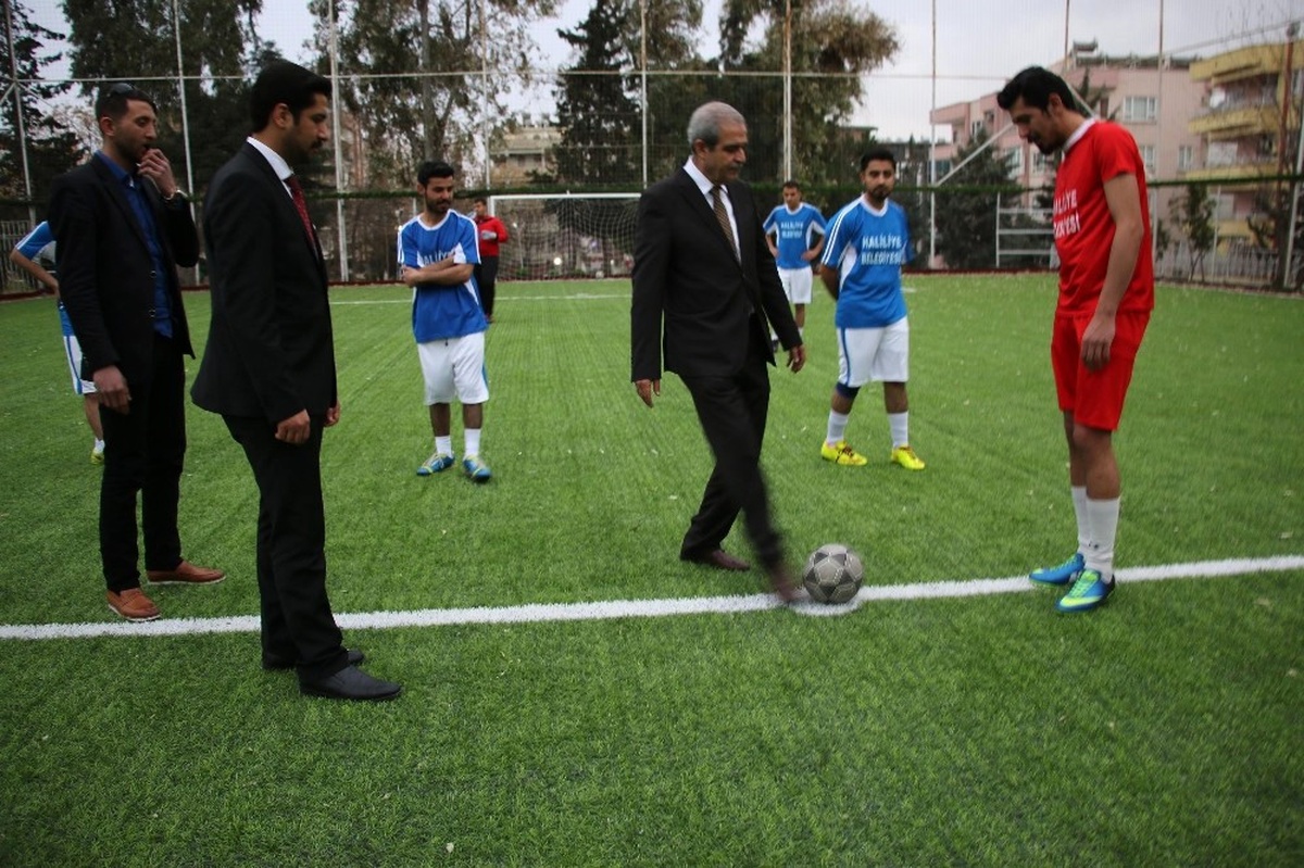 Haliliye\'de Mahalleler Arası Futbol Turnuvası Başladı