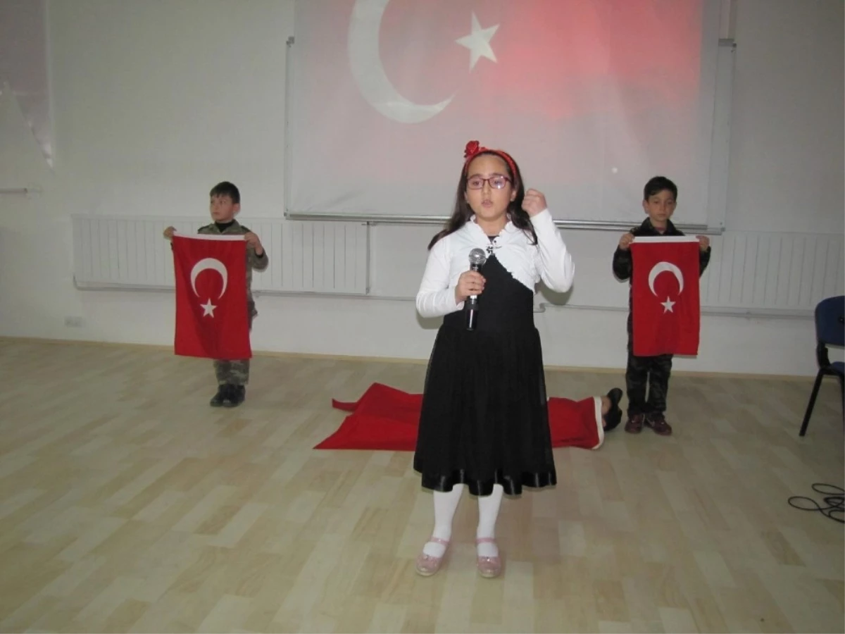 Hisarcık\'ta İstiklal Marşının Kabulü ve Mehmet Akif Ersoy\'u Anma Günü
