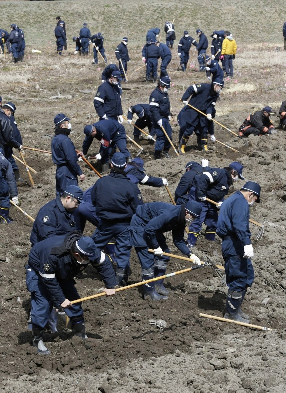 Japonya 2011 Fukuşima Depreminde Kaybettiklerini Andı