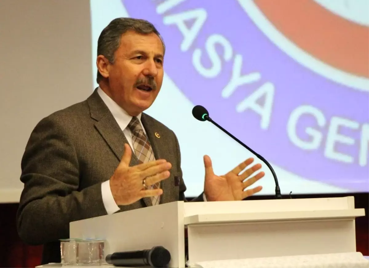 Özdağ: "Liderlere Darbe Haberini Ben Verdim"