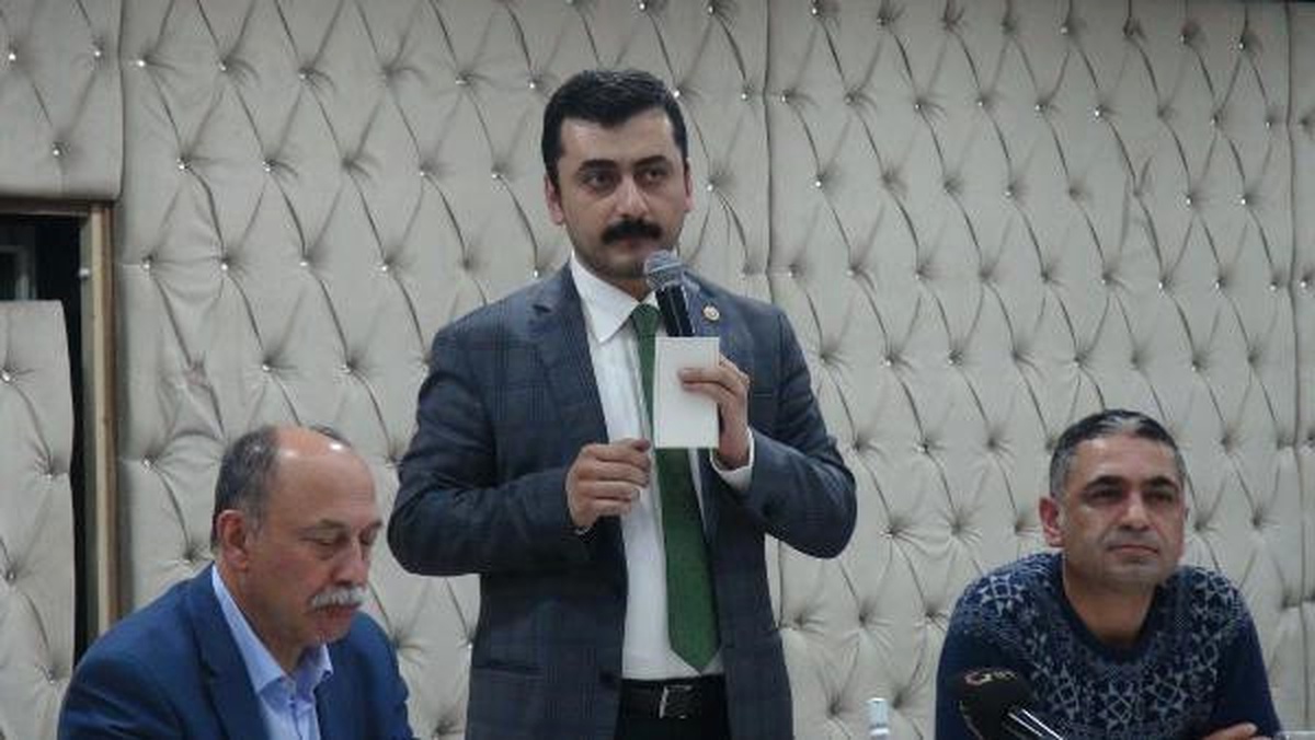 CHP\'li Erdem: Anayasa Paketini Fetö Hazırladı