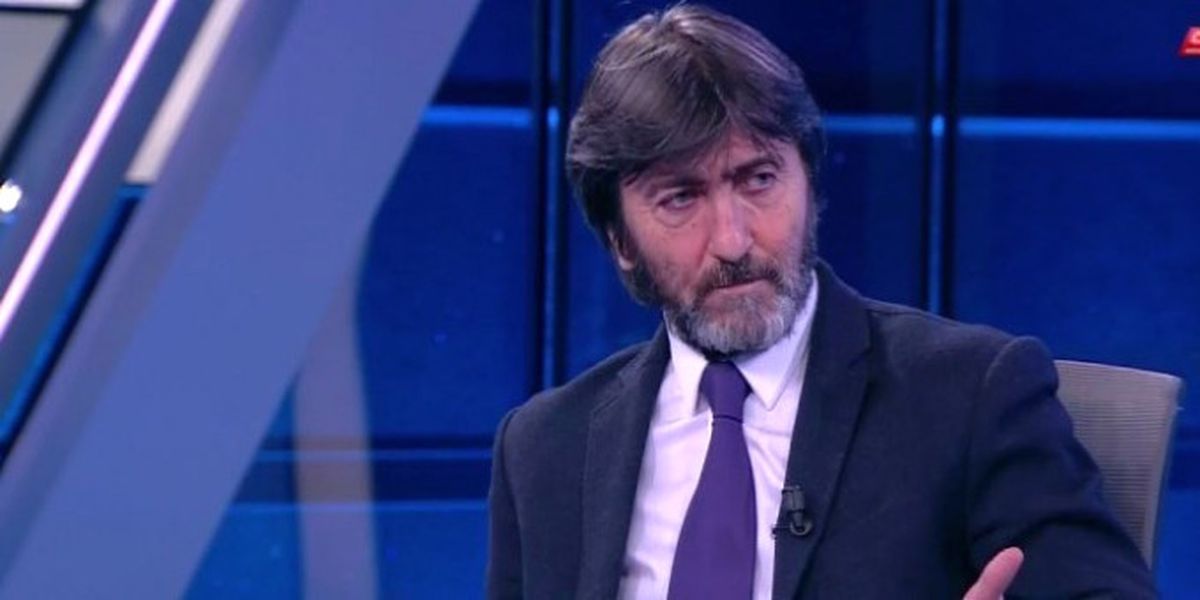 Dilmen: "İddia Ediyorum Gelecek Sezon Galatasaray..."