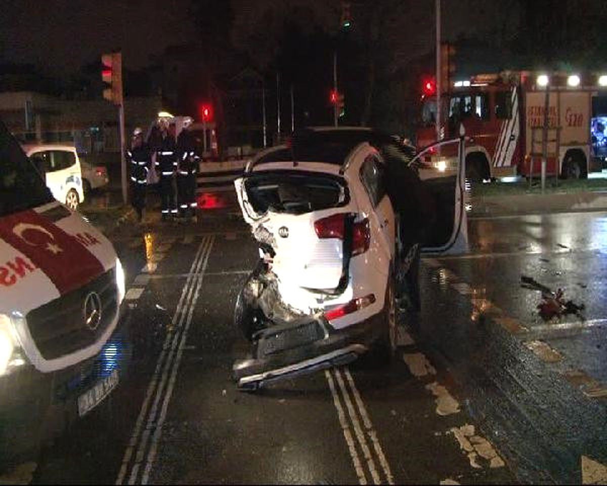Maltepe\'de Trafik Kazası: 6 Yaralı