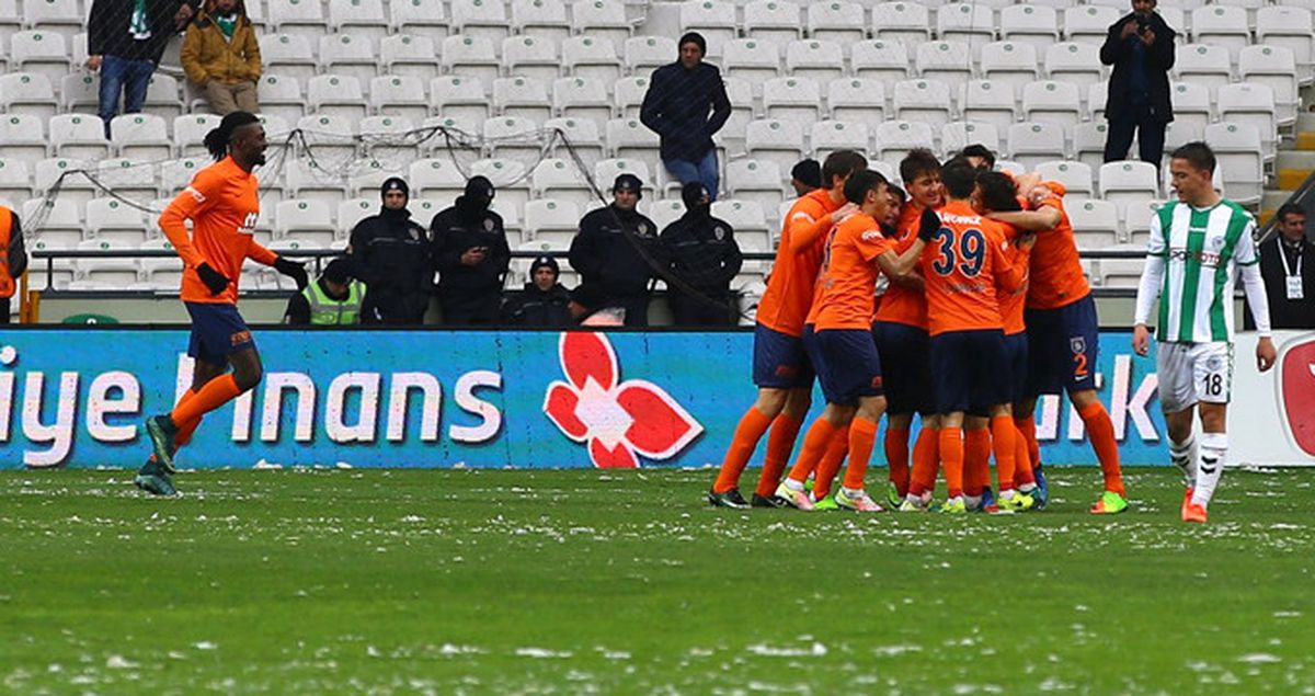 Medipol Başakşehir, Atiker Konyaspor'u 3-0 Yendi