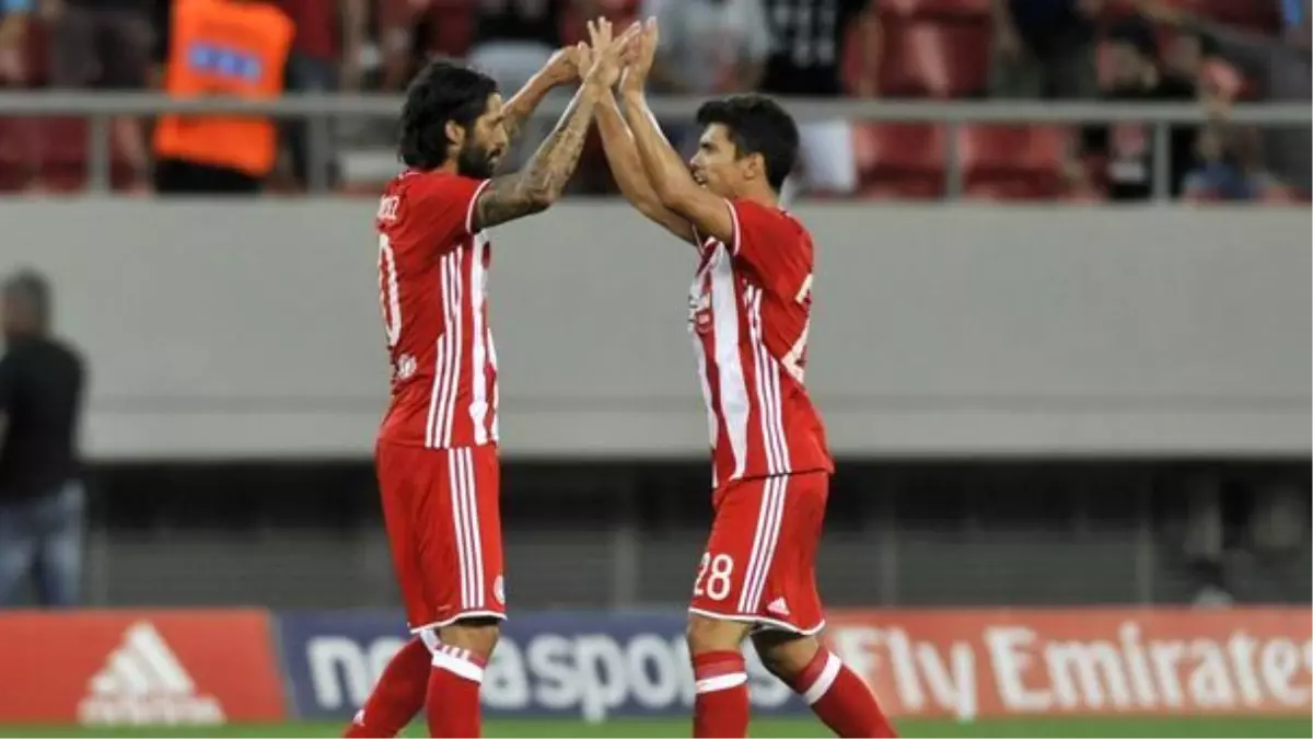 Olympiakos 3 Maç Sonra Güldü