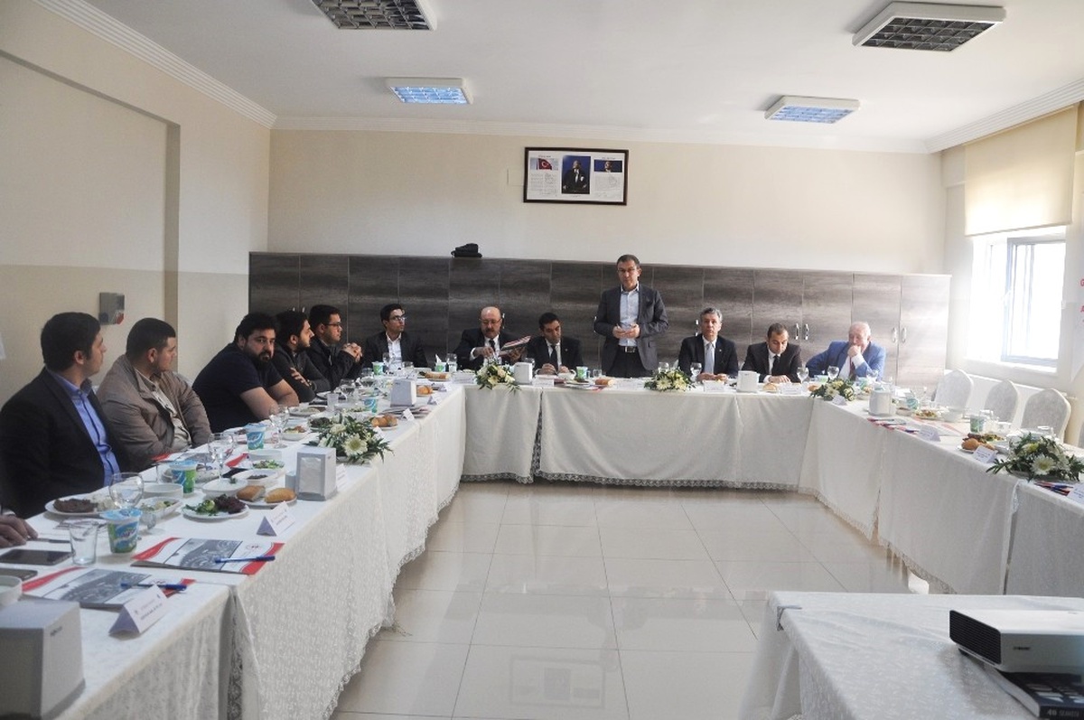 Organize Sanayi Bölgesi Yönetim Kurulu Başkanı Deniz Köken Açıklaması