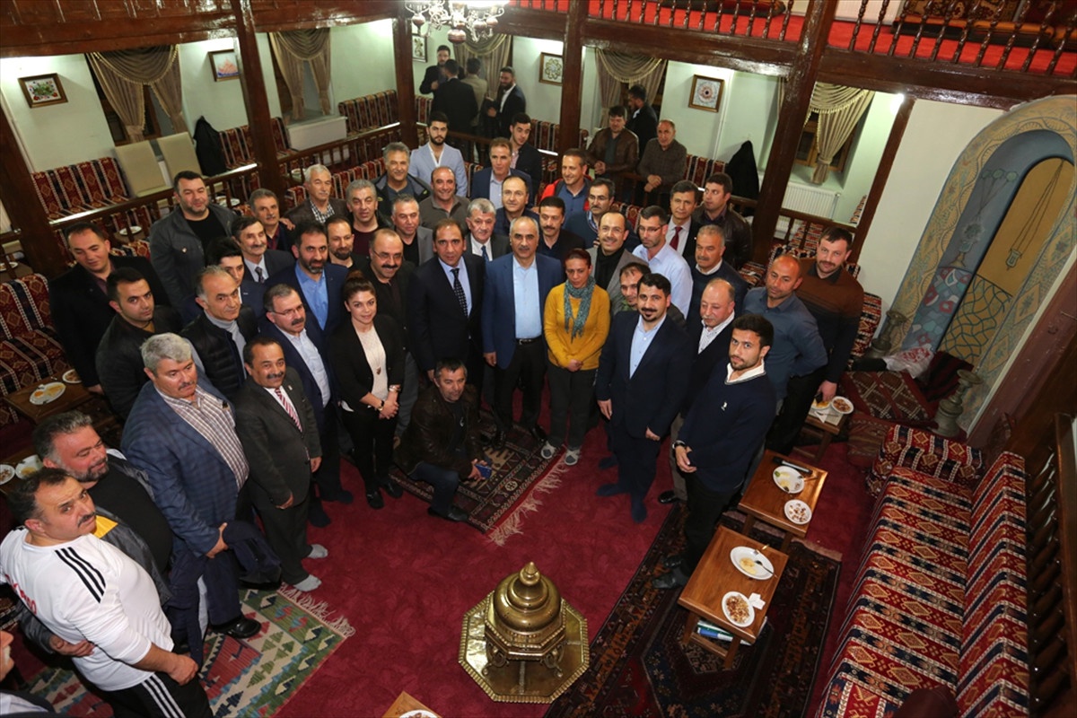 Otyakmaz "İrfan Meclisi"Ne Konuk Oldu