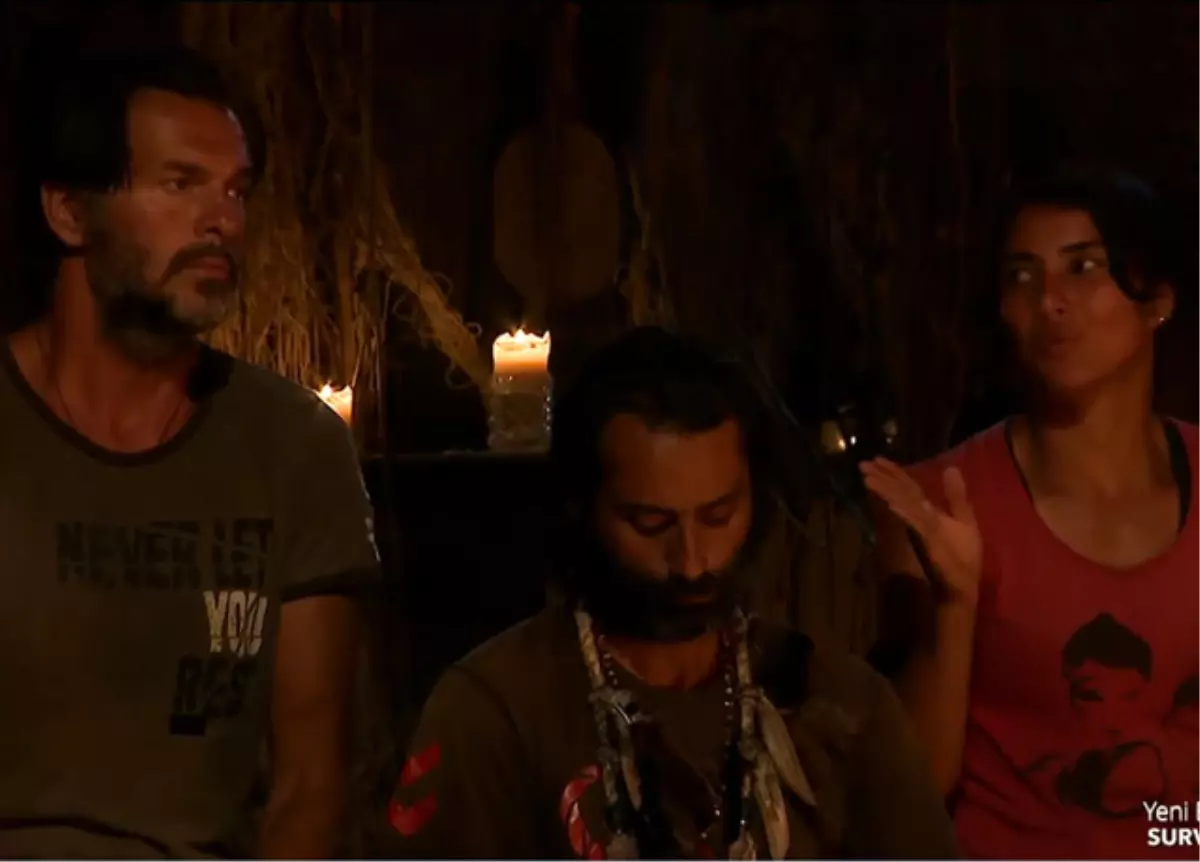 Sabriye\'den Fatih\'e: "Kulis Yapıyorsun"