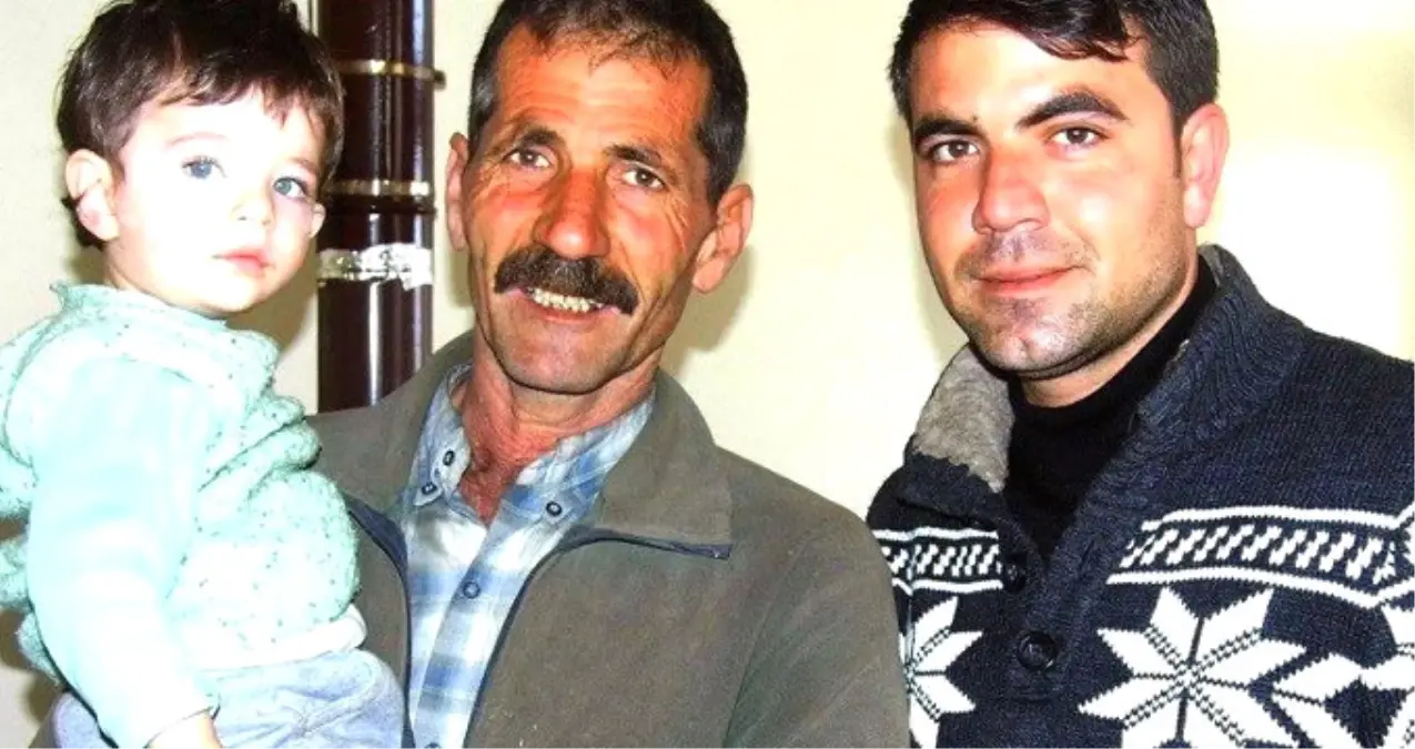 Sobadan Sızan Gazdan Zehirlenen Baba Oğul Yan Yana Defnedildi