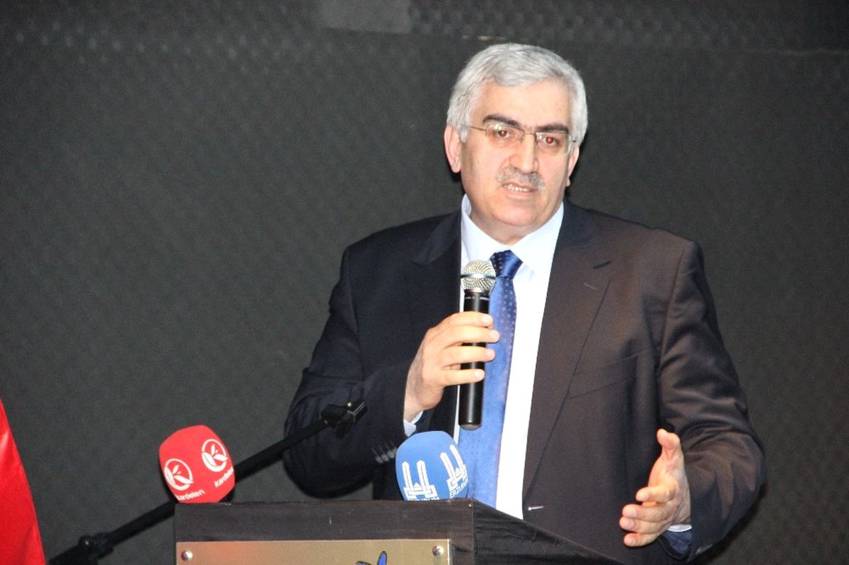 AK Parti Erzurum İl Başkanı Öz: "Sağlık Çalışanları Göz Bebeğimizdir"