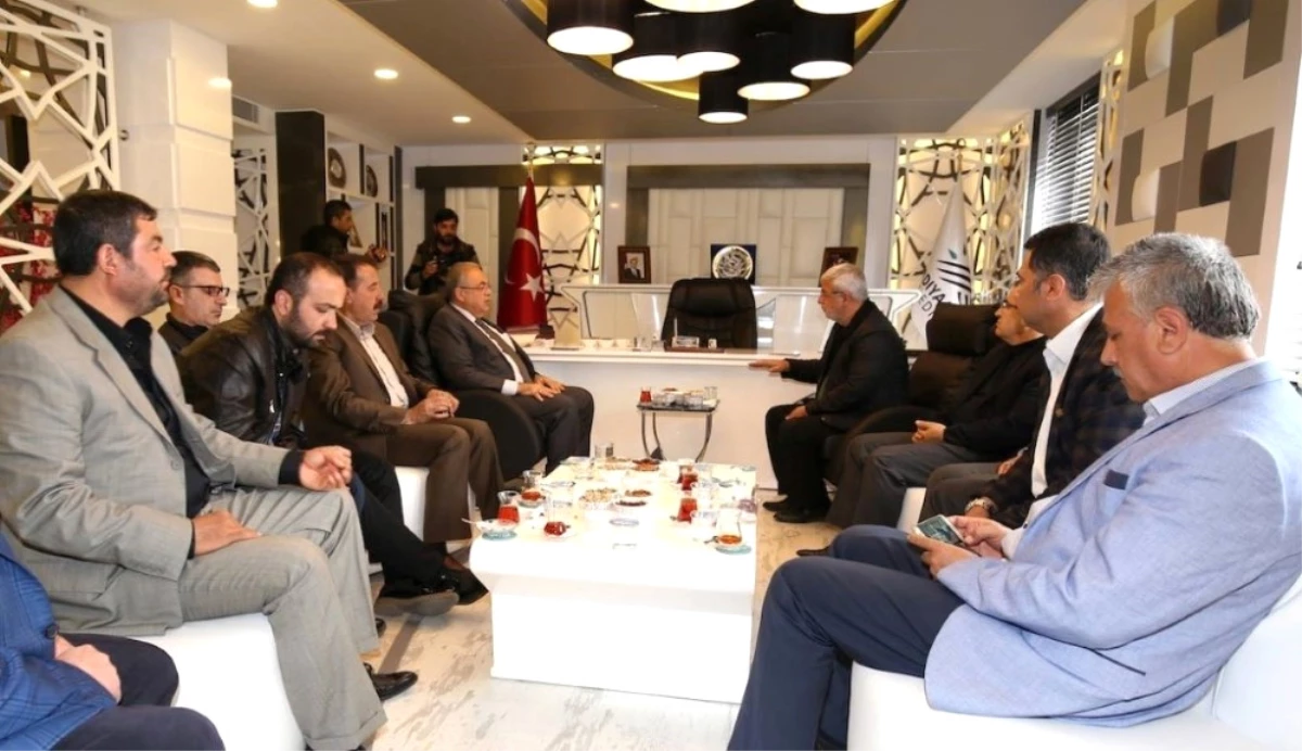 AK Parti İstanbul Milletvekili Metiner\'den Başkan Kutlu\'ya Ziyaret