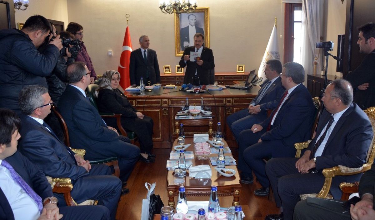Bakan Eroğlu: "Cumhurbaşkanı Erdoğan 15 Mart Çarşamba Günü Afyonkarahisar\'a Gelecek"