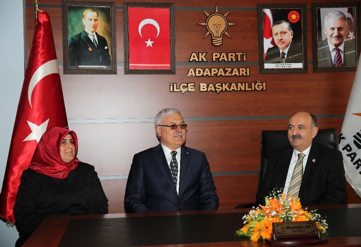 Bakan Müezzinoğlu; "Sen İstiyorsan Onu Hdp Gibi Eşbaşkanlık Sistemine Taşıyabilirsin"