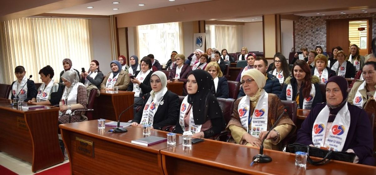 Başkan Çerçi, Bosna-Hersekli Kadınları Ağırladı