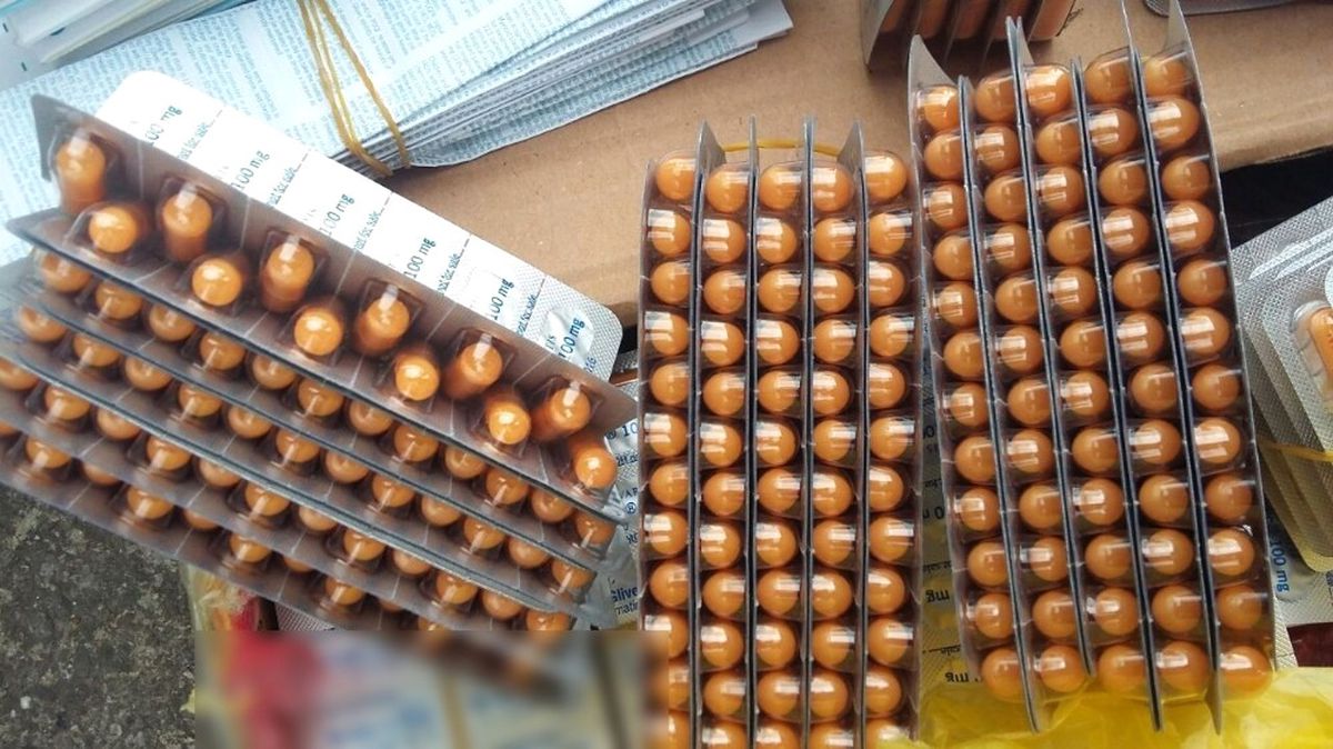 Bolu\'da 75 Bin Liralık Kaçak İlaç Yakalandı