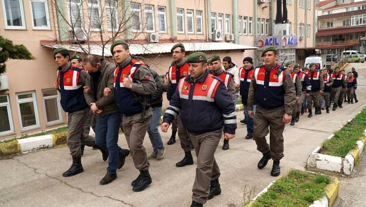 Edirne Jandarmasından Uyuşturucu Operasyonu: 32 Gözaltı