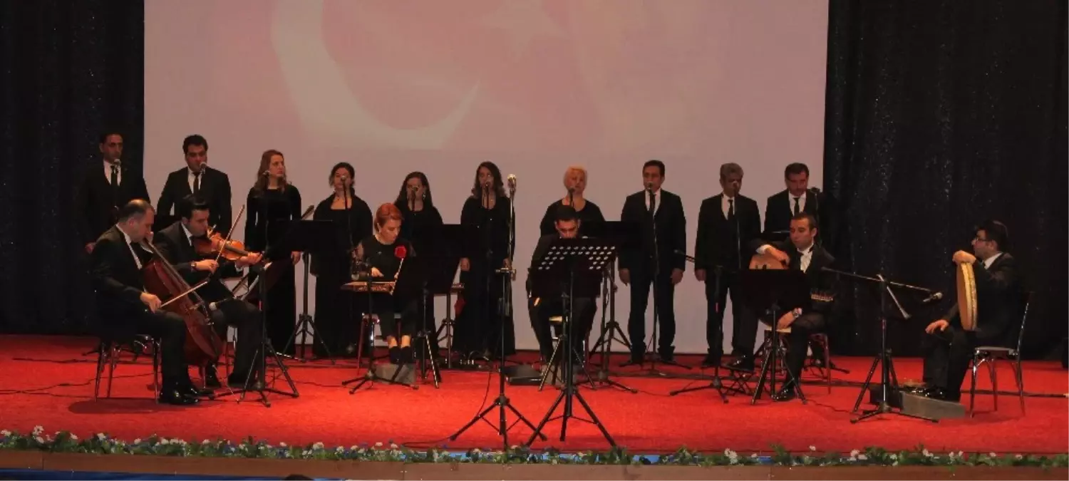 Elazığ\'da Öğrencilere Konser Verildi