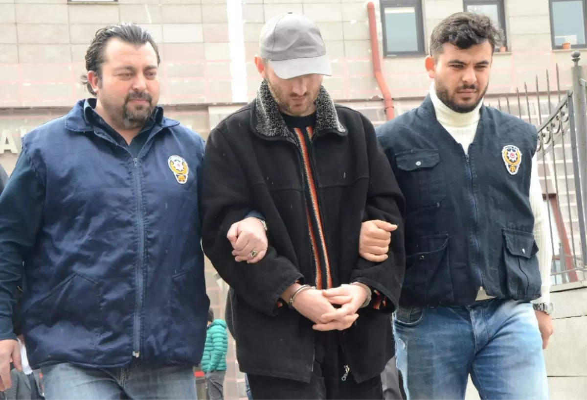 Emrah Karaduman\'ı Bıçaklayan Saldırgan Tutuklandı