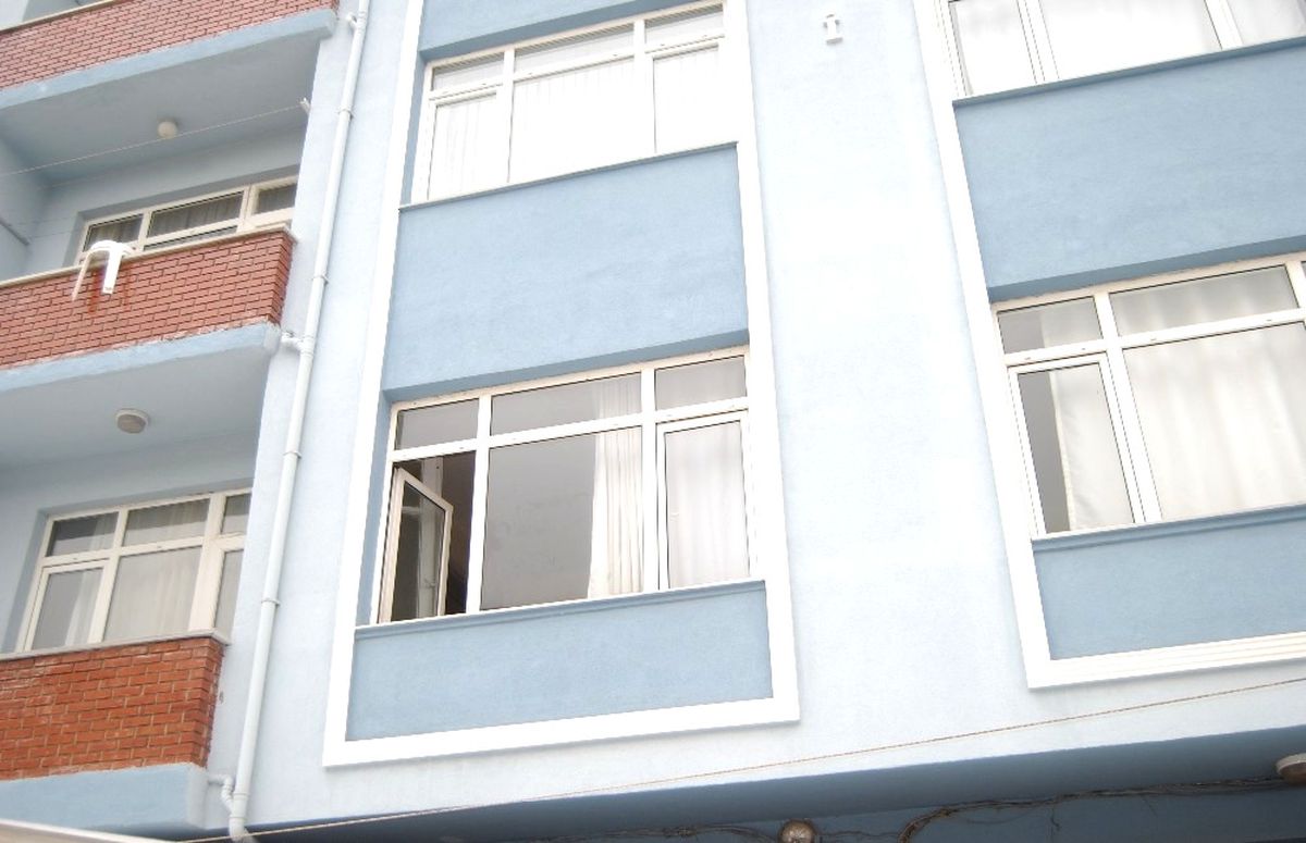 Genç Adam Evinde Ölü Bulundu