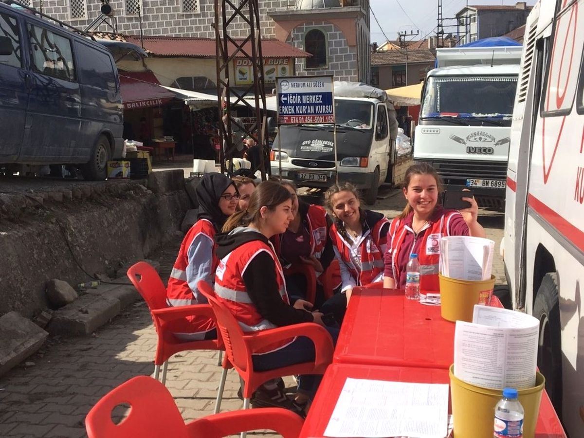 İğdir Köyünde Kan Bağışı Kampanyası Düzenlendi
