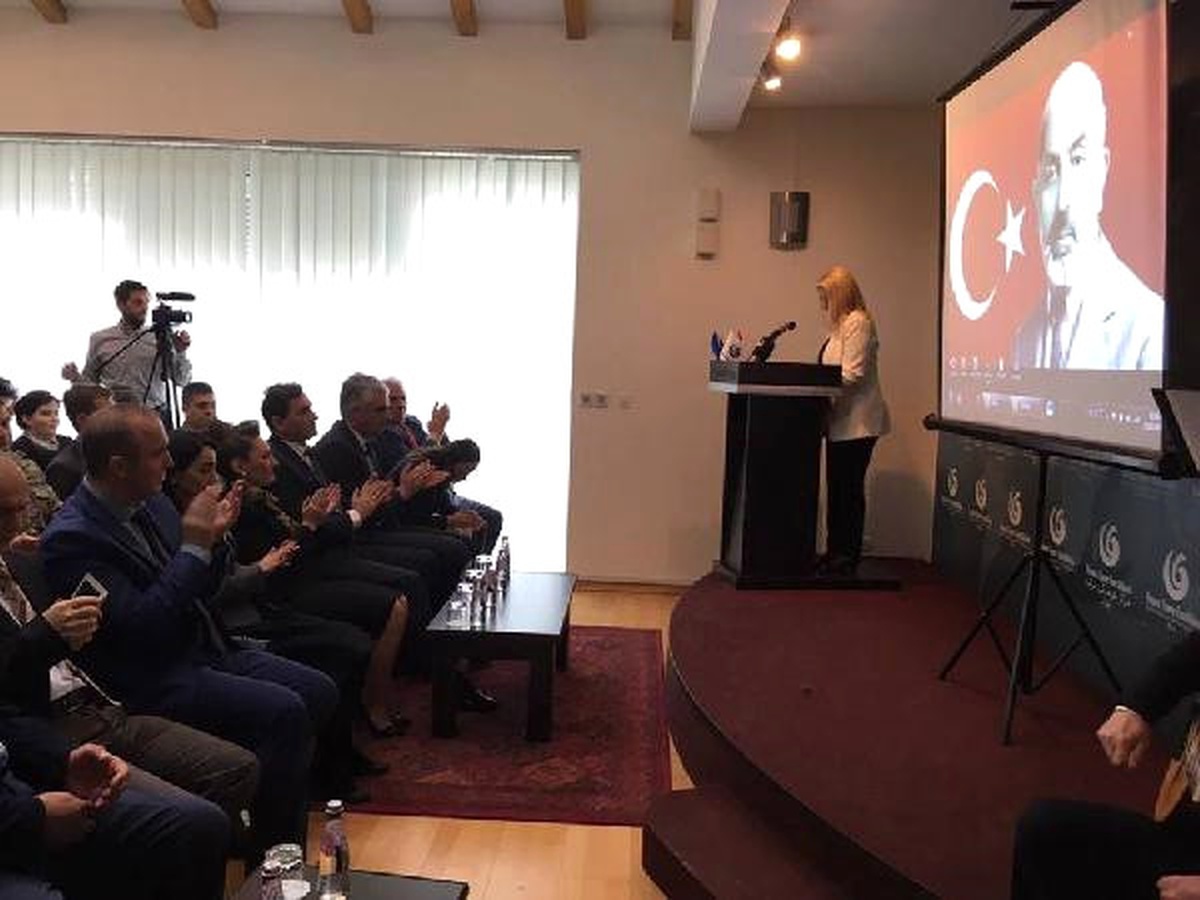 İstiklal Marşı\'nın Kabulünün Yıldönümünde, Mehmet Akif Ersoy Memleketinde Anıldı