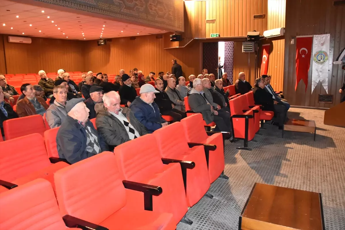 Modern Arıcılık Teknikleri ve Arıcılıkta Başarı Yolları" Konferansı