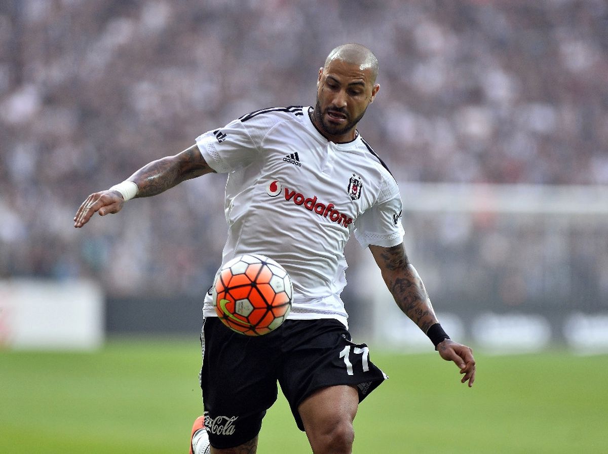 Quaresma\'ya Ceza Yolda