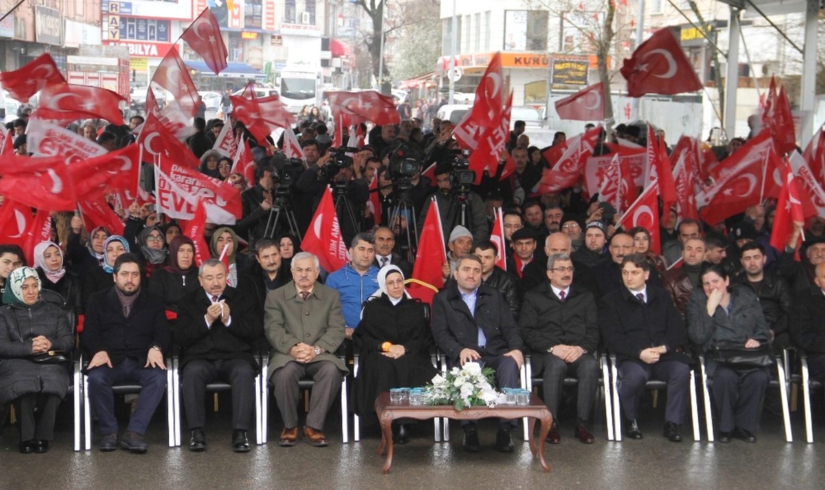 Selim Temurci: "Türkiye 16 Nisan\'da Yeniden Ayağa Kalkacak"