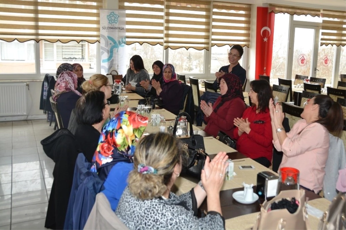Süleymanpaşa Belediyesi Muhtar Eşlerini Ağırladı