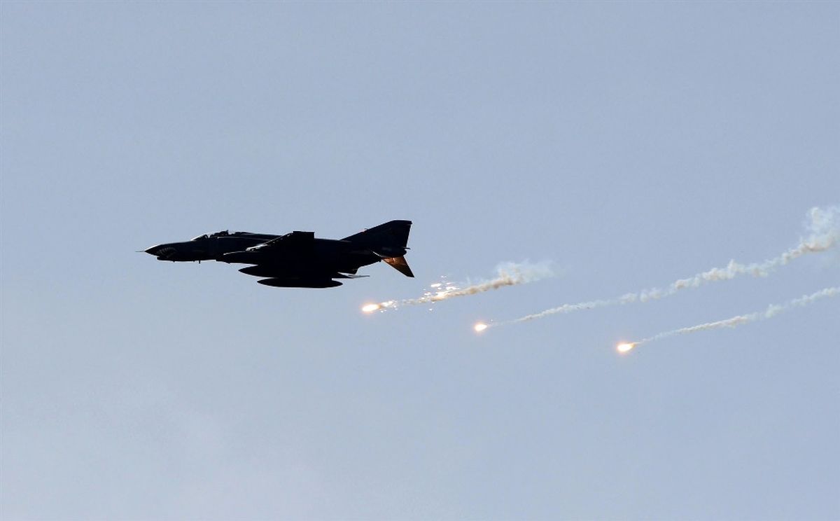 Türk Jetleri Zap\'ta PKK\'yı Vurdu