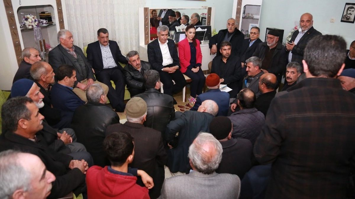 AK Parti Referandum İçin Çalınmadık Kapı Bırakmıyor