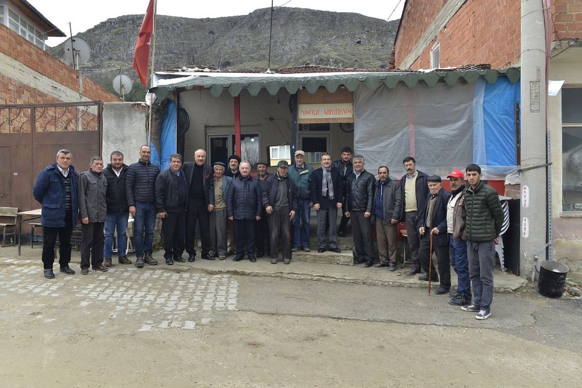 Başkan Ataç İnönü\'de Vatandaşlarla Bir Araya Geldi