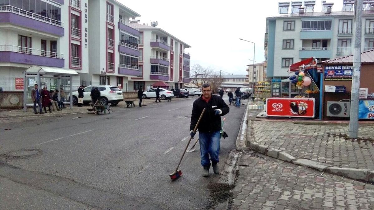 Bingöl\'de Bahar Temizliğine Başladı