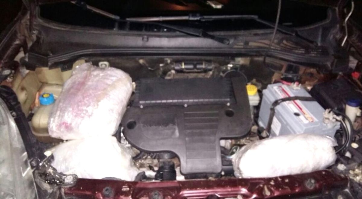 Bingöl\'de Otomobil Motorunda Uyuşturucu Ele Geçirildi
