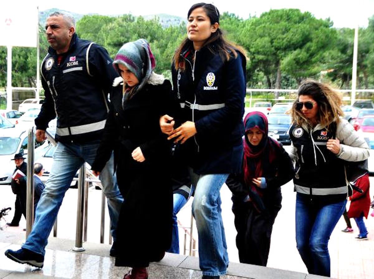 Bodrum\'da Fetö\'den 4 Kişi Daha Adliyede
